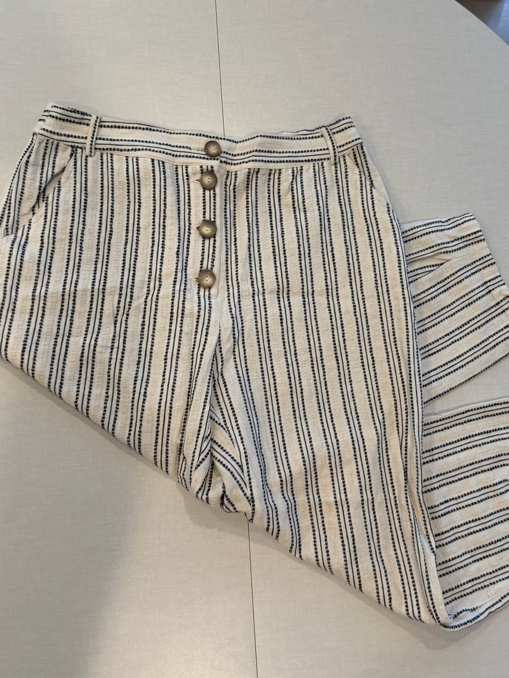 Zara Striped High-Waist Capris - White & Black